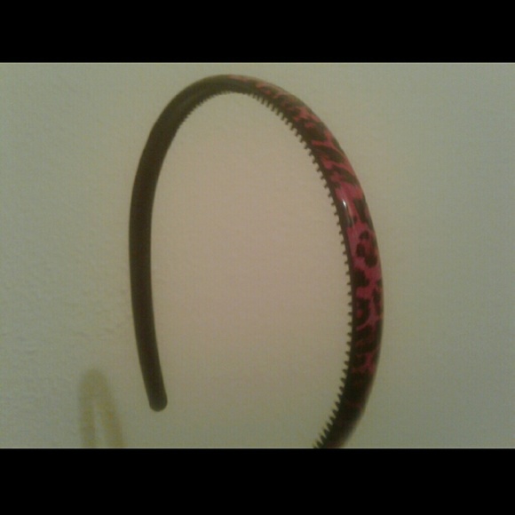 HOLIDAY PICK ❄️ Pink Leopard Headband - Picture 1 of 2